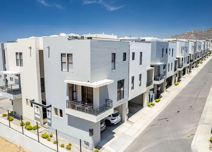 Chic 2br House - Pedregal - Private Rooftop - Pool